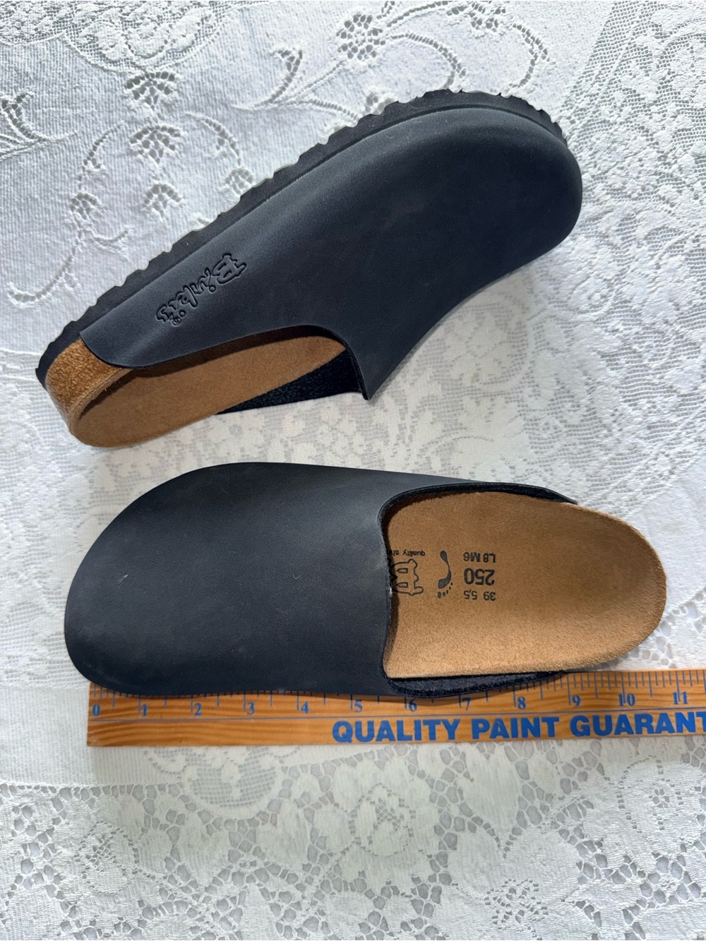 Birki’s Birkenstock Black Leather Clogs EU 39 US 8 L8 M6 Slip On Shoes - Picture 9 of 12